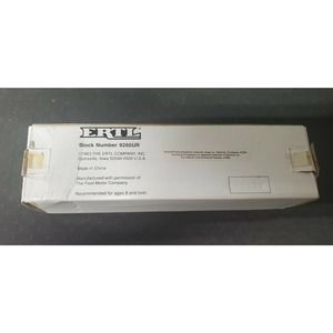 Ertl 1937 Ford Valvoline Tanker Bank